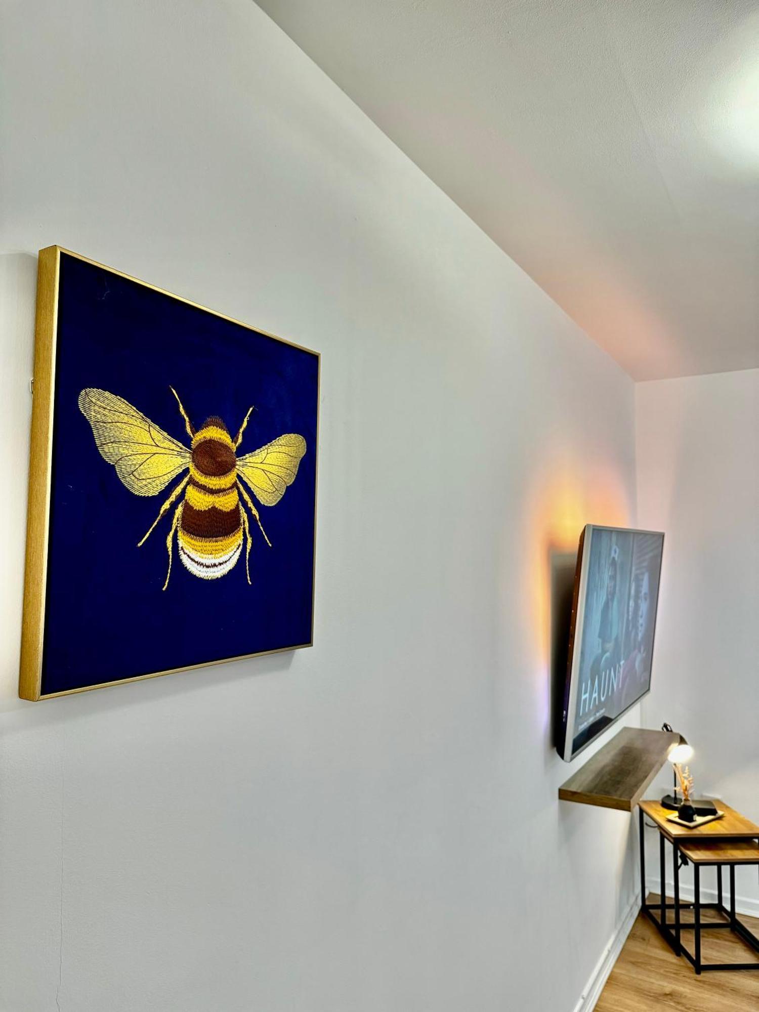 Rnm - Business Professional & Top Choice, Private Access & Entire Place, Kitchen & Washroom With Amenities, Smart Tv, Easy Access, Fast Wifi, Parking Nearby, Great Transport Links Halesowen Kültér fotó